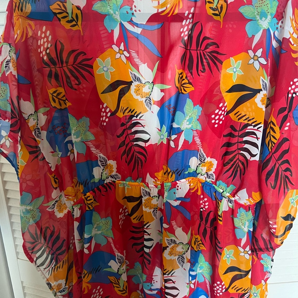 Miken Vibrant  floral swim cover up.NWOT - Picture 4 of 4